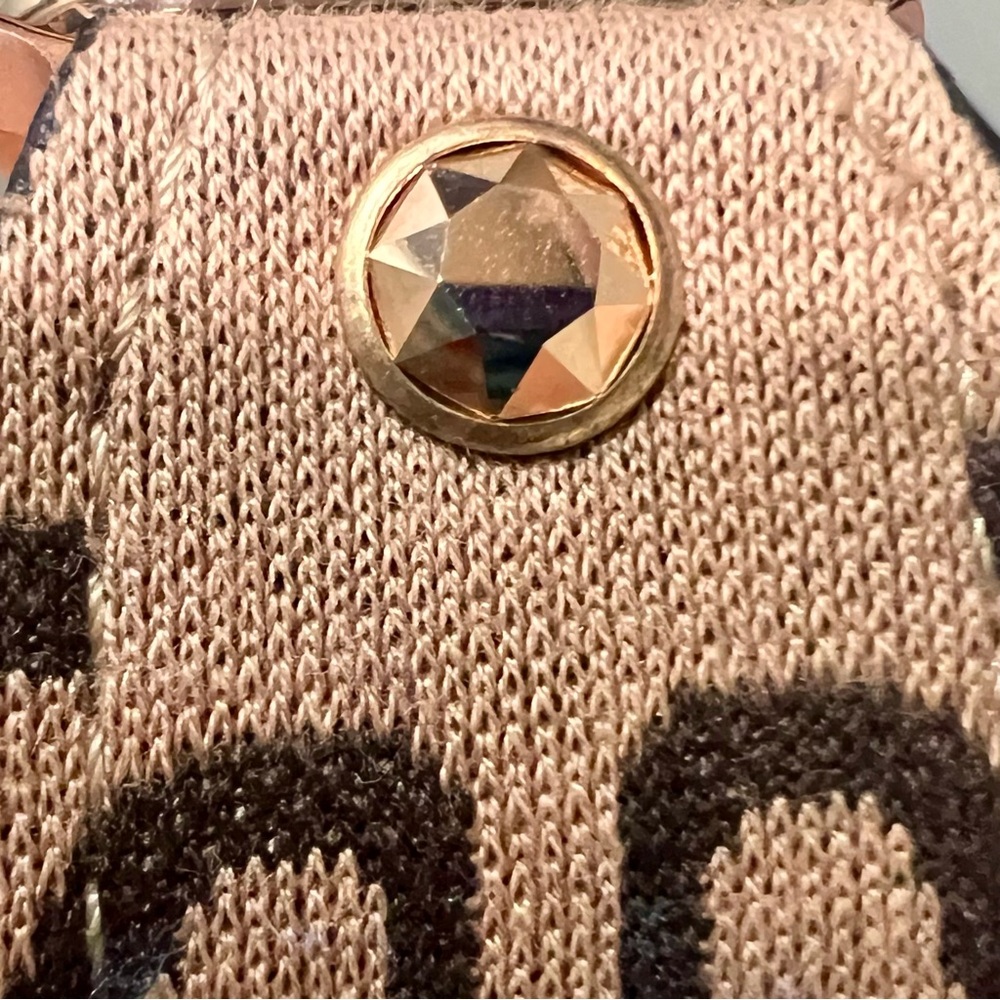 Gucci Teddy  Spark*l band for Apple Watch - Picture 9 of 9